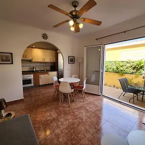 https://villa-caleta-de-fuste.in-canary-islands.com
