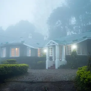 https://gundumala-planters-bungalow-tentgram.kerala-hotels.net